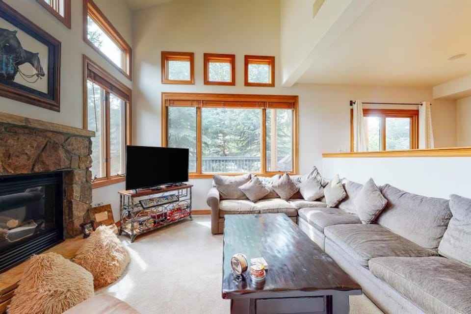 Vail Valley Getaway House in Edwards