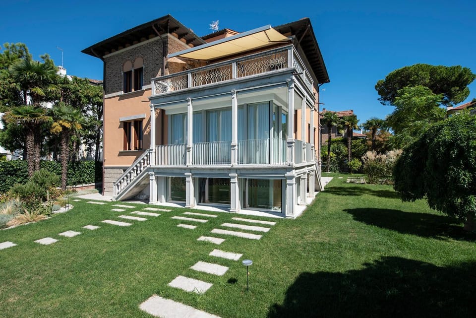 Property building, Garden, Garden
