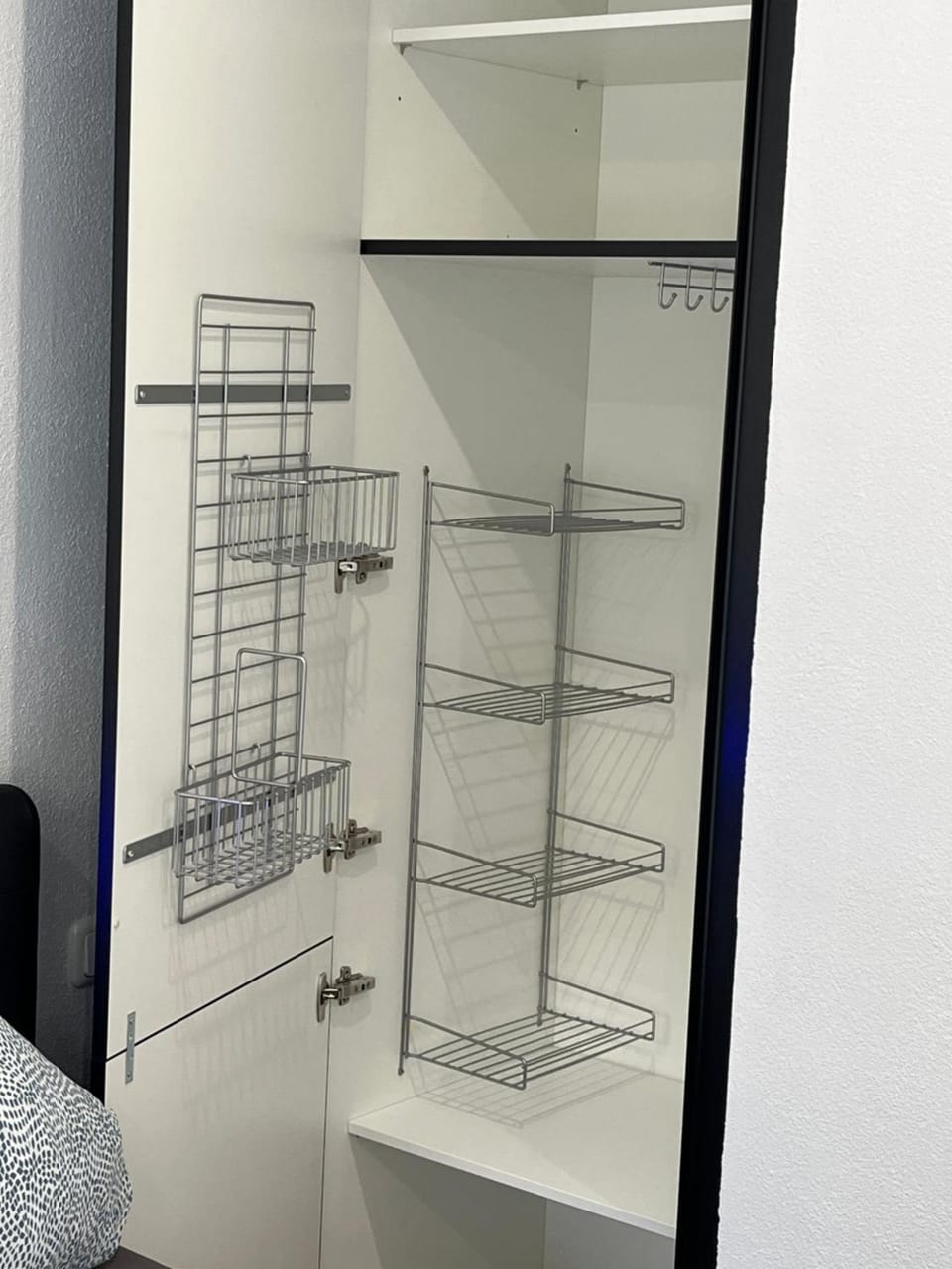 Bedroom, wardrobe