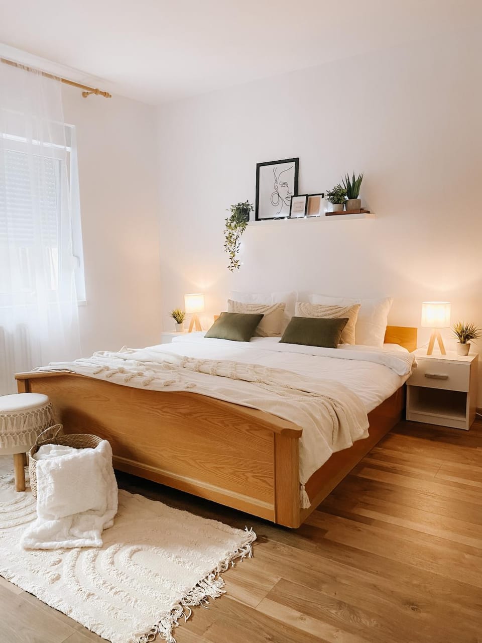 Bed, Bedroom
