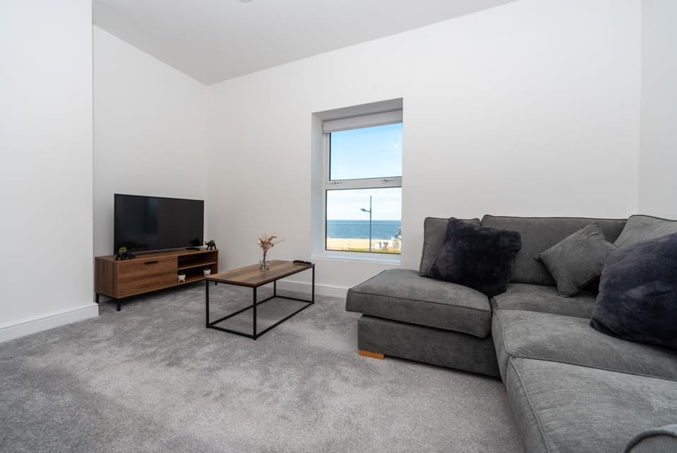 Sea Views Modern Two Bedroom Apartment Apartment in Lowestoft