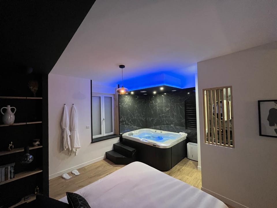 Hot Tub, Spa and wellness centre/facilities, Photo of the whole room