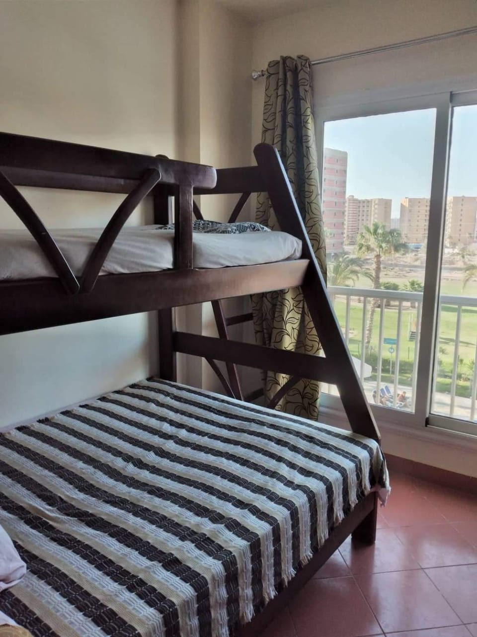 bunk bed