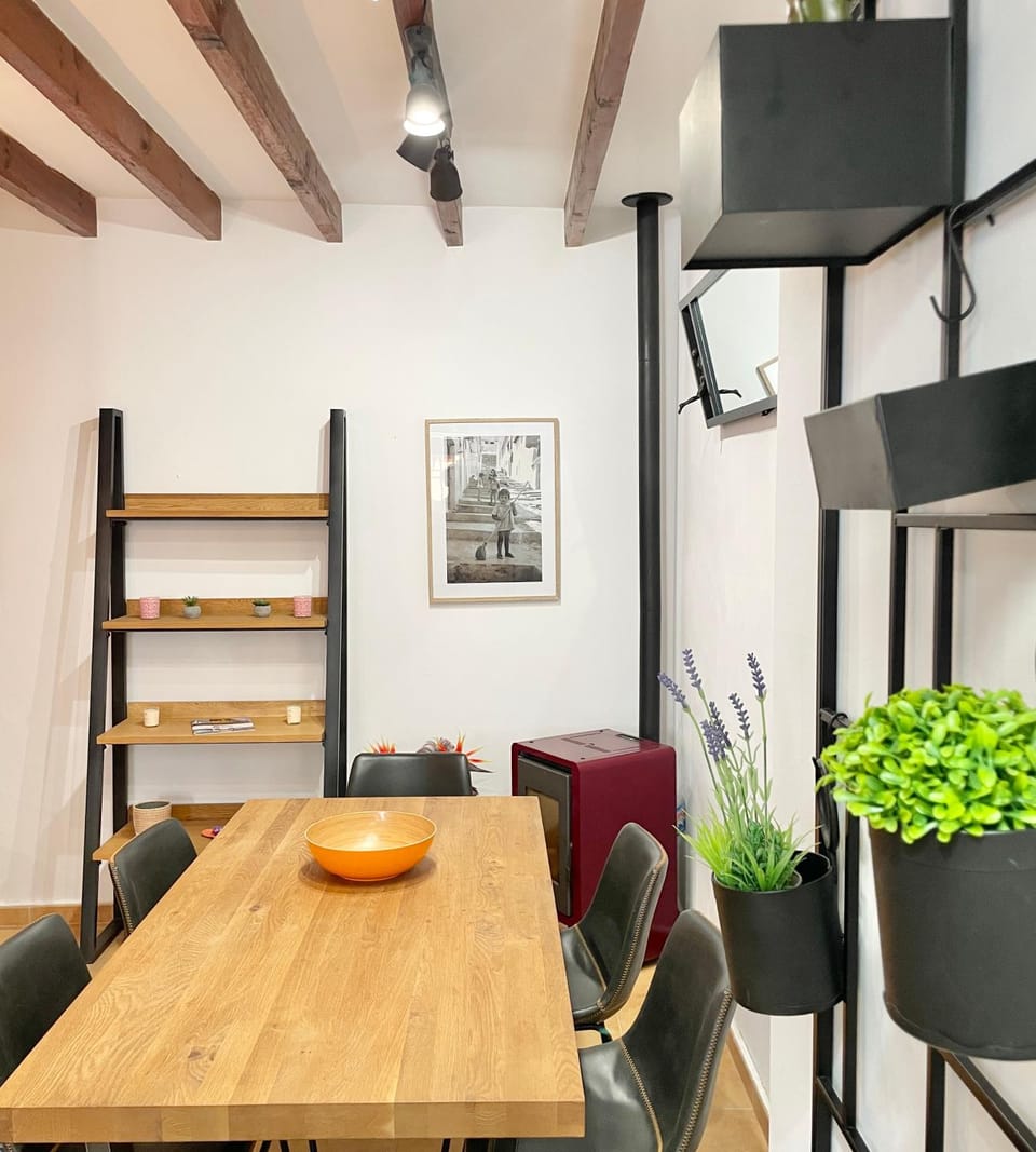 Living room, Dining area, Dinner