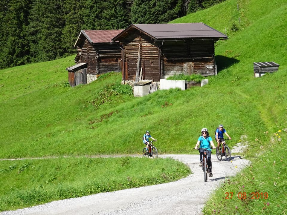 Cycling, Family
