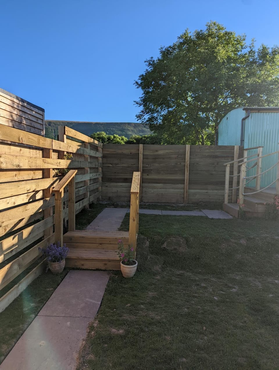 Red darren luxury hut Apartment in Crucorney