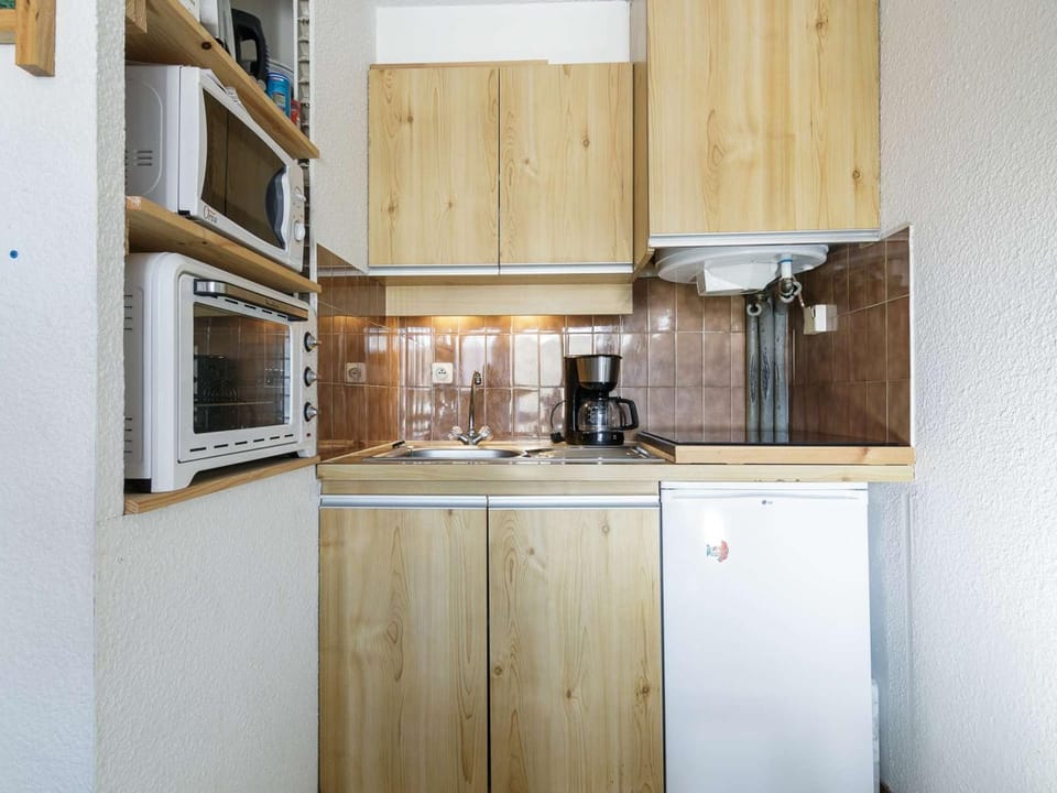Appartement 6 pers, près des pistes, parking, Pla d'Adet Apartment in Saint-Lary-Soulan