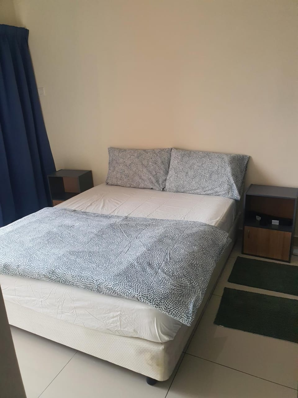 Lovely studio condo with balcony & pool @ Suria Jelutong Apartment in Selangor, Malaysia