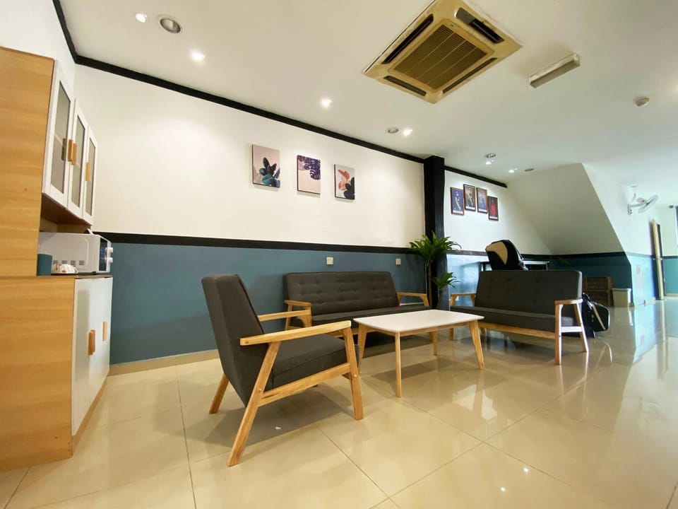 Hotel 91 Taman Daya 24Hours Front Desk Hotel in Johor Bahru