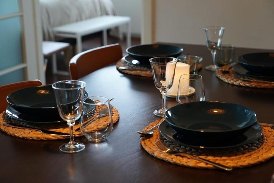 Cozy and Bright 2-Bedroom Apartment Washer and Dryer, King Size Bed Apartment in Rovaniemi