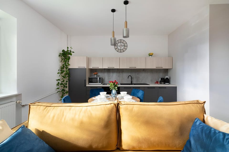 Easy Rent Apartments - Kosmos, 24h Check-in Apartment in Masovian Voivodeship