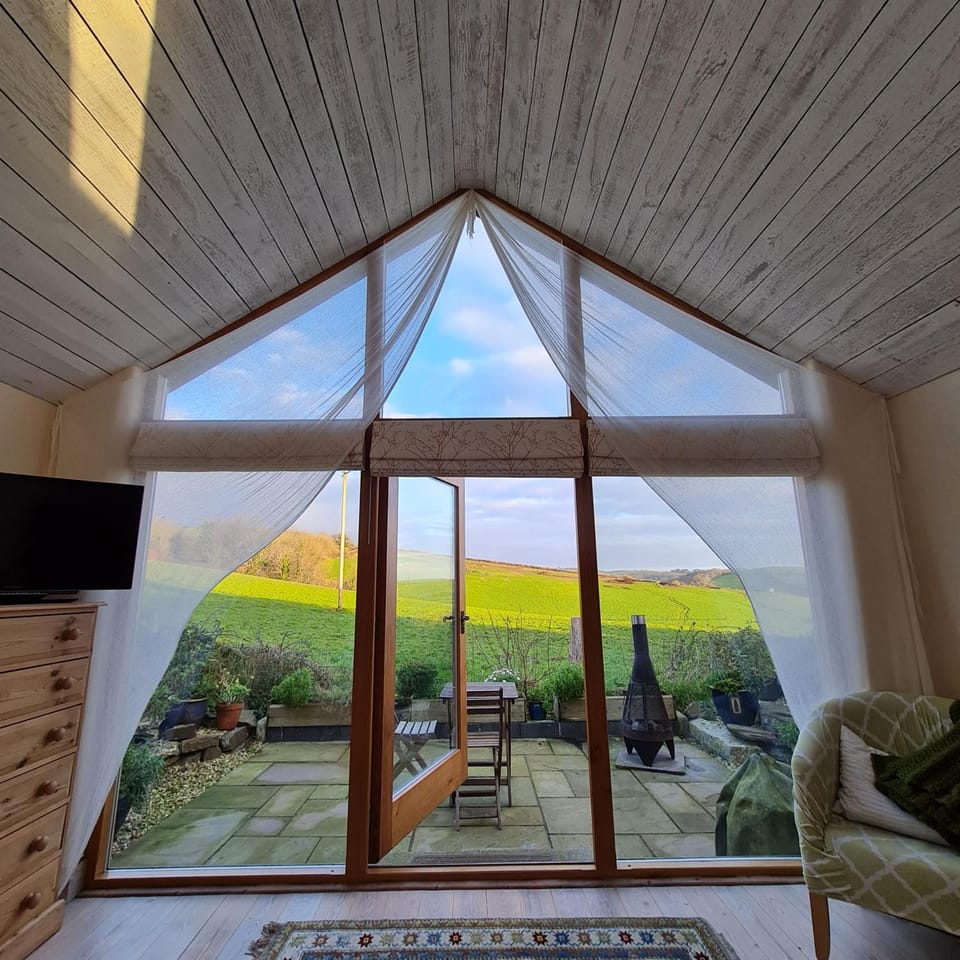 Patio, Bedroom, Garden view