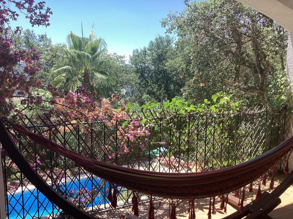 Sea & Views, Charming Costa Brava Villa with Large Private Pool Apartment in Baix Empordà