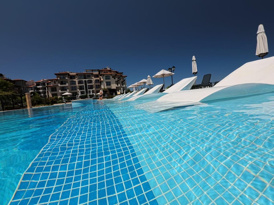 Oasis Luxury Apartments Apartment in Burgas Province