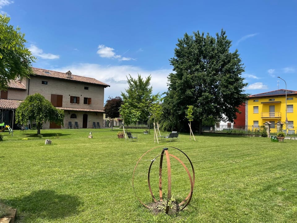 Property building, Garden, Garden view