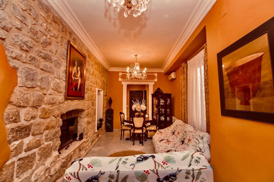 Lounge or bar