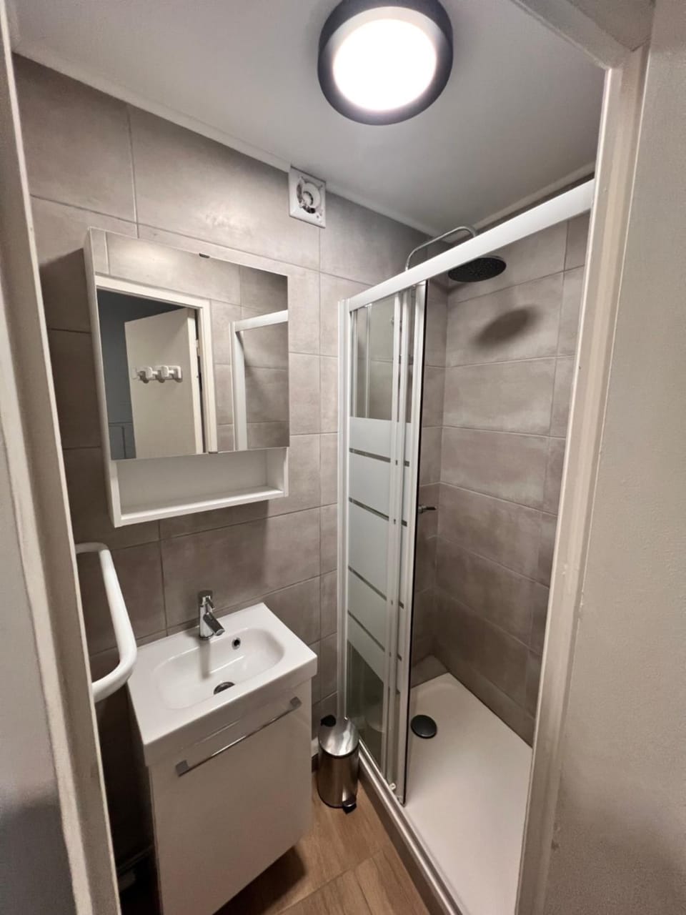 Appartement 4 personnes, wifi, proche centre et thermes Apartment in Auvergne-Rhône-Alpes