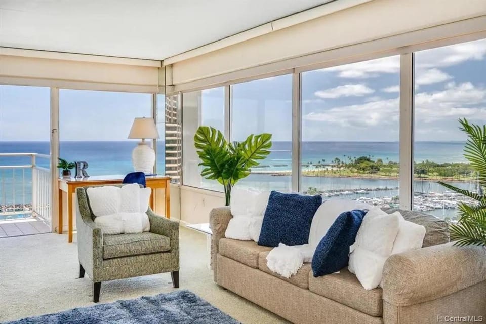 Balcony/Terrace, Living room, Seating area, Sea view