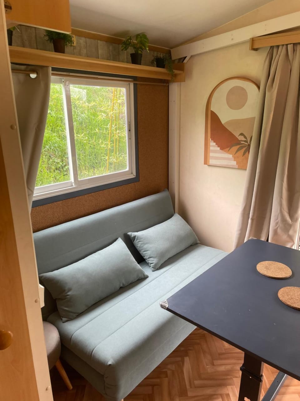 Seating area