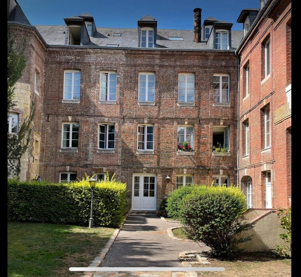 Superbe duplex en résidence Apartment in Honfleur