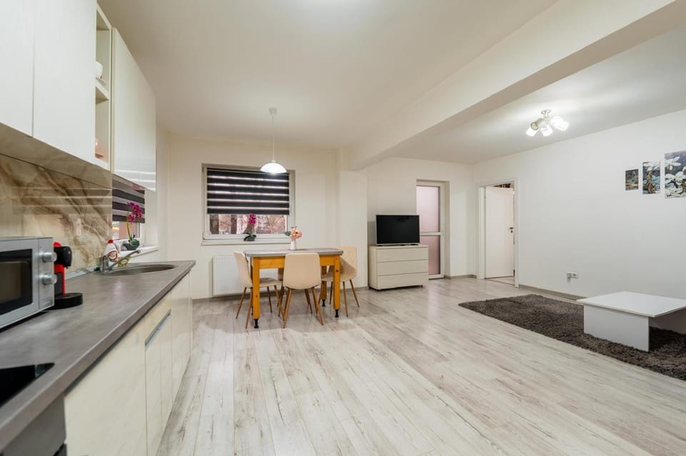 Fortuna Park Apartman Apartment in Brașov County