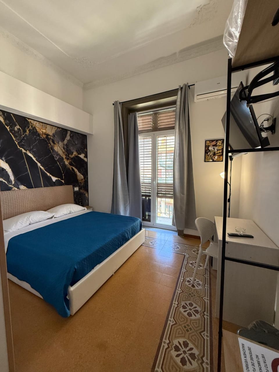 Amendola guest house Bed and Breakfast in Palermo