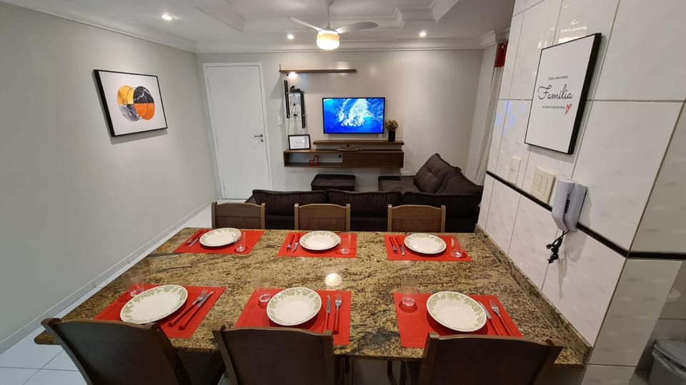 Apartamento com elevador, mobília toda nova, perto de tudo Apartment in Guarapari