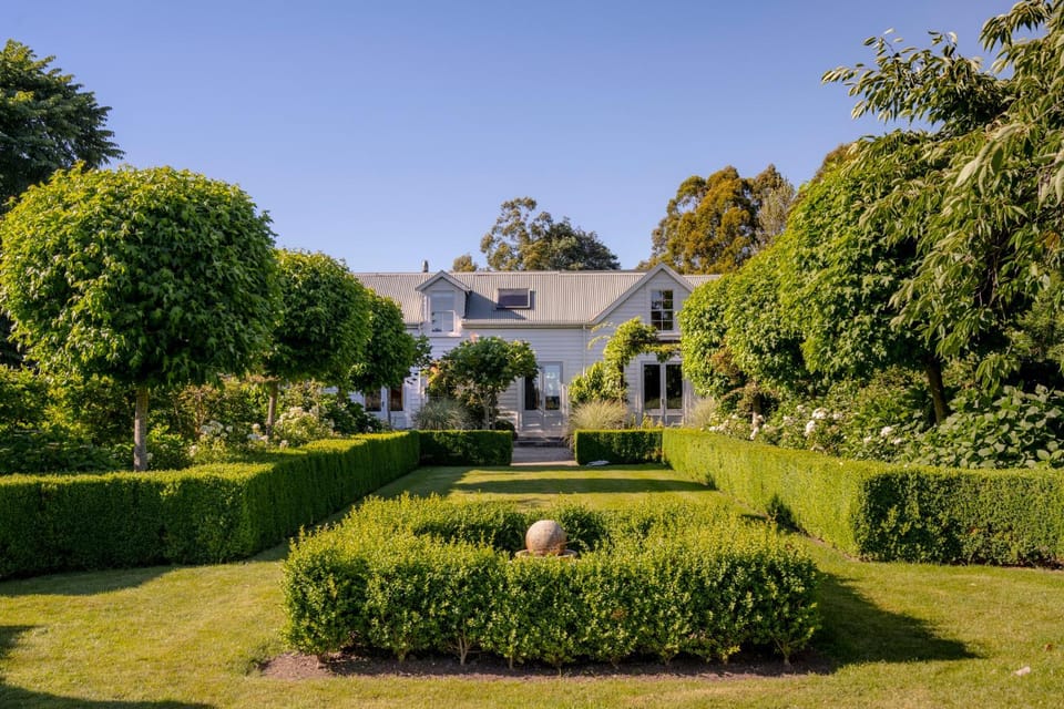 Property building, Garden view