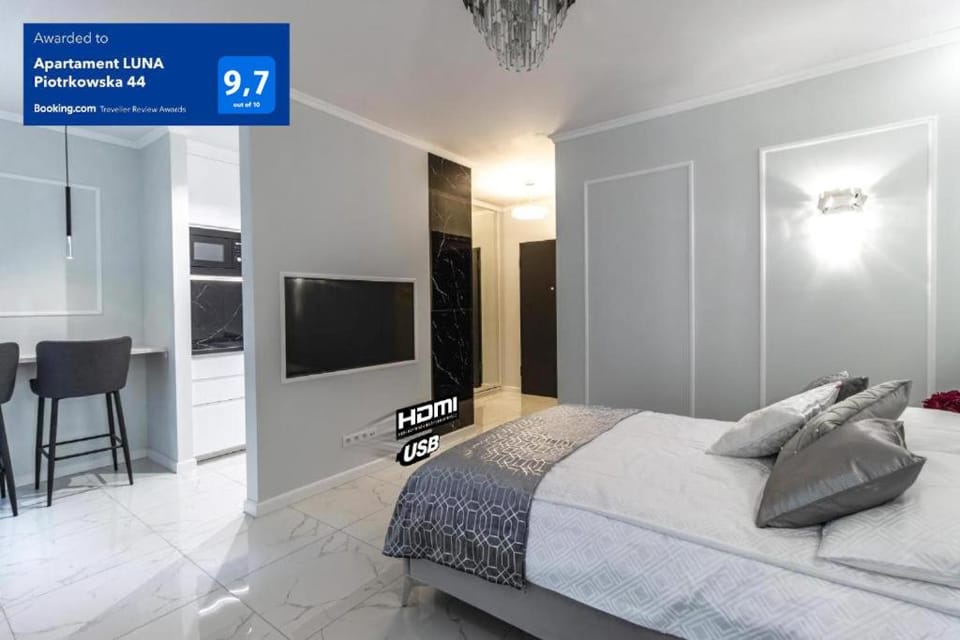 Bed, TV and multimedia, Evening entertainment, Bedroom, Entertainment