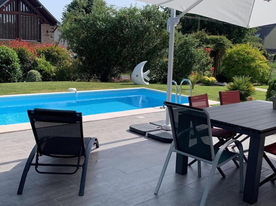 Maudon Coeur de Baie Bed and Breakfast in Normandy