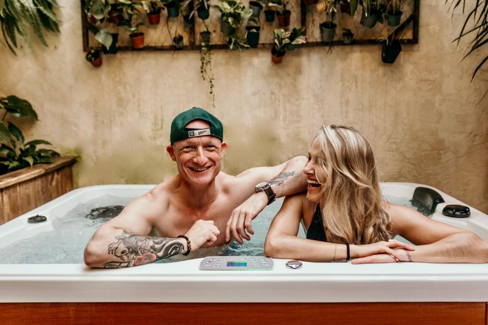 myinsolite - Cocon Tropical, jacuzzi, énigme Apartment in Provence-Alpes-Côte d'Azur