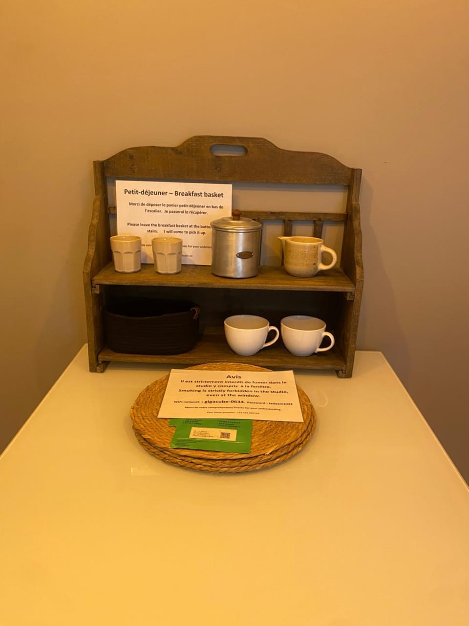 Studio central airco et local vélo Apartment in Wallonia, Belgium