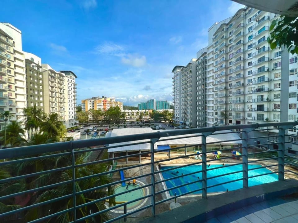 Balcony/Terrace, Pool view