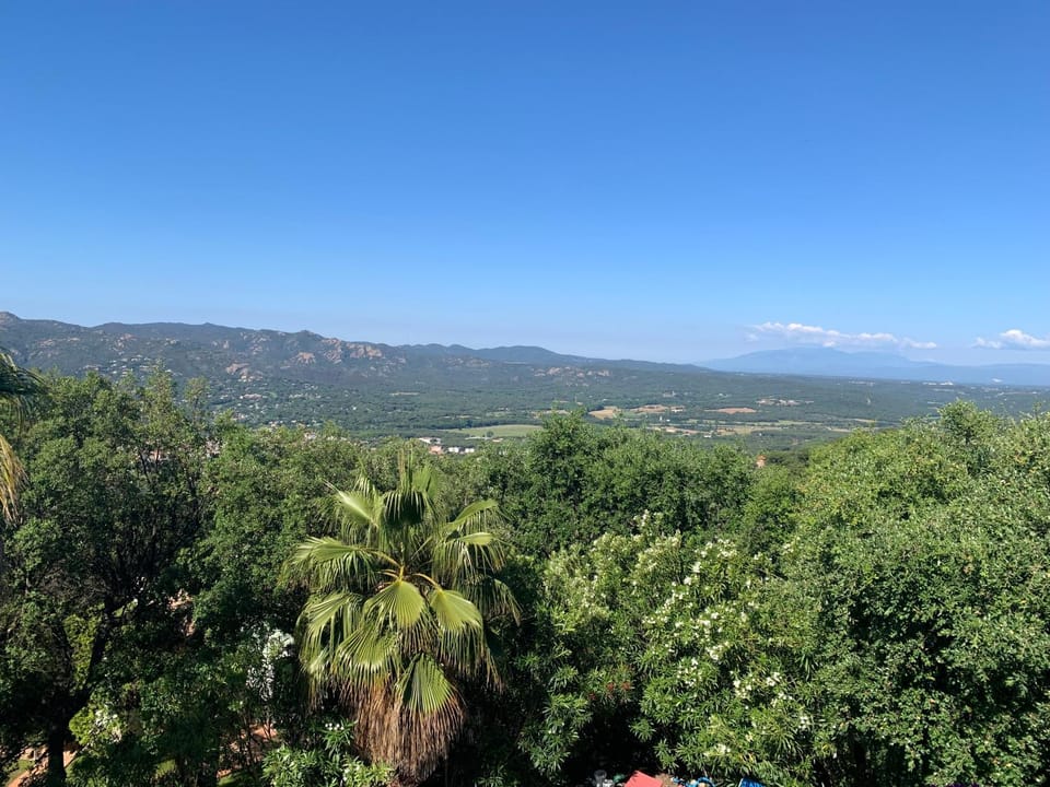 Sunny Costa Brava Getaway with Big Private Terrace Apartment in Baix Empordà