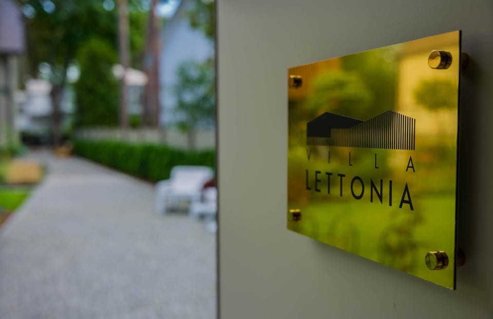 Logo/Certificate/Sign, Street view