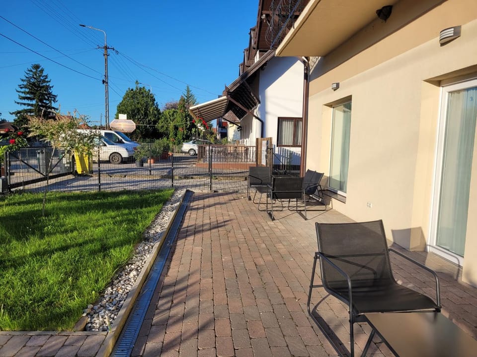 Villa Balifornia Apartment in Hungary