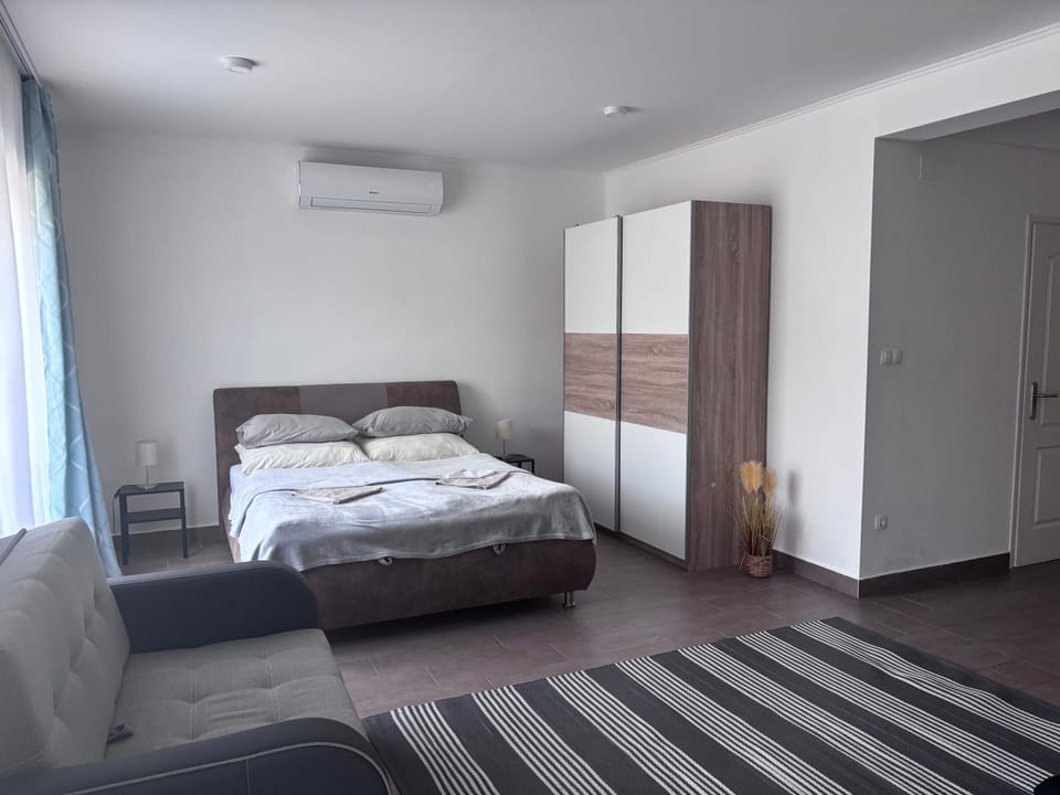 Villa Balifornia Apartment in Hungary
