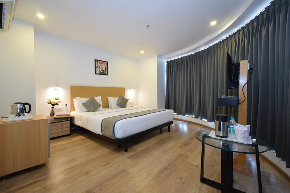 Bed, TV and multimedia, Coffee/tea facilities, Photo of the whole room, Bedroom