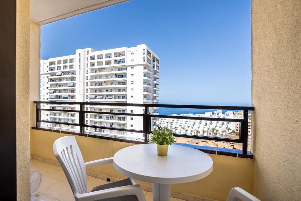 Balcony/Terrace, Balcony/Terrace