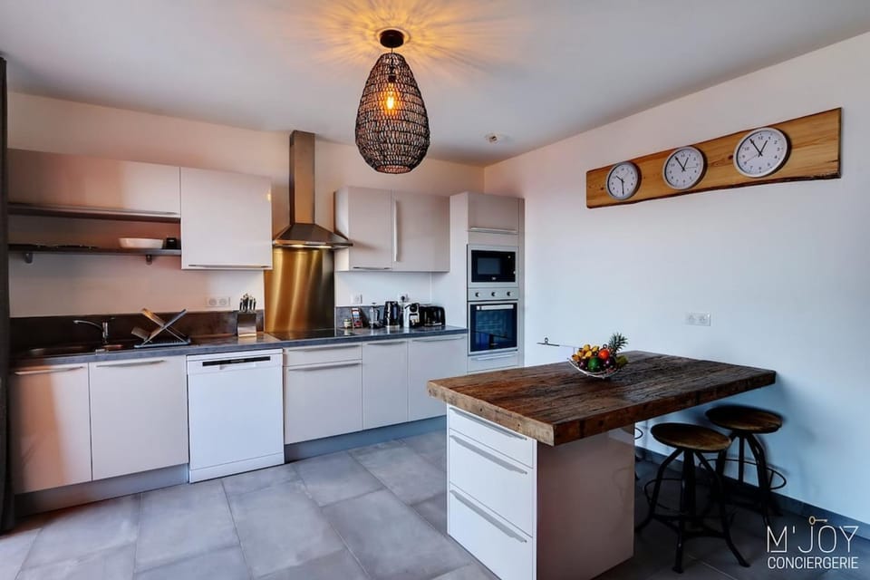 PAPANG - House 148m 3rooms Jacuzzi House in Saint-Leu