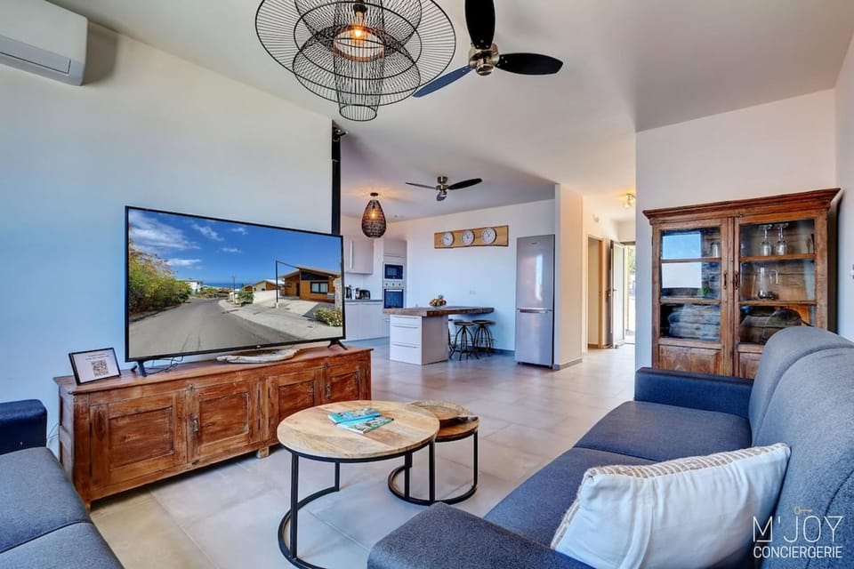 PAPANG - House 148m 3rooms Jacuzzi House in Saint-Leu