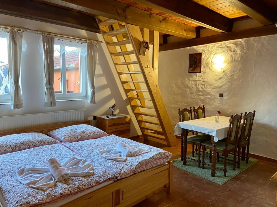 Ubytování u Šírků Bed and Breakfast in South Bohemian Region