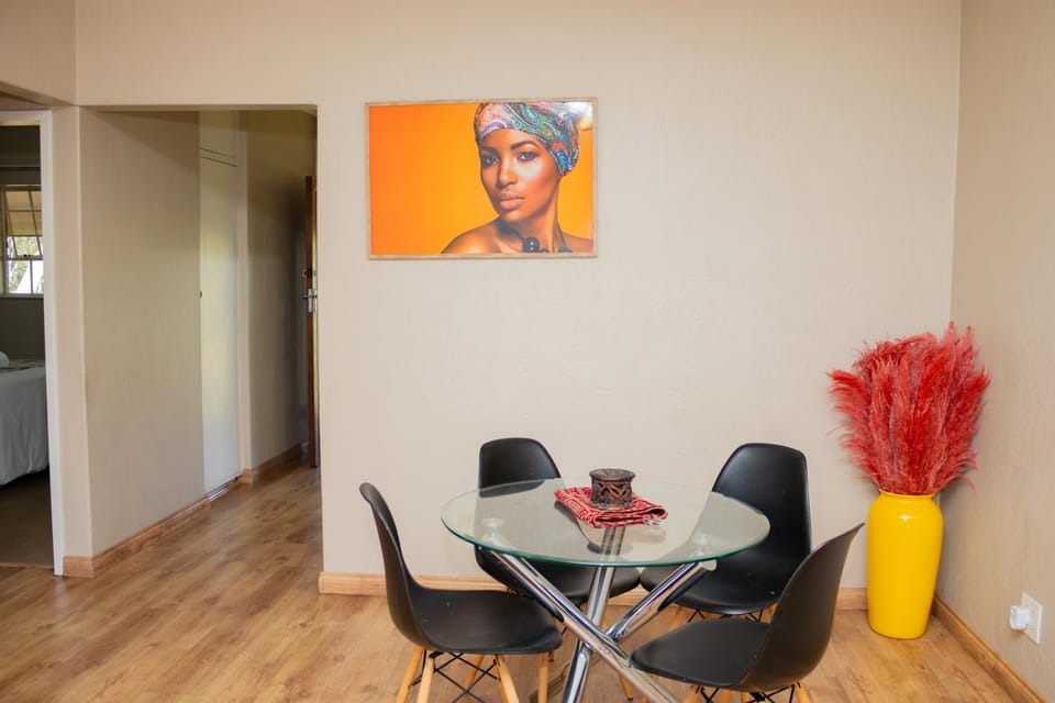 Lovely Spacious Two bedroom apartment Apartment in Sandton