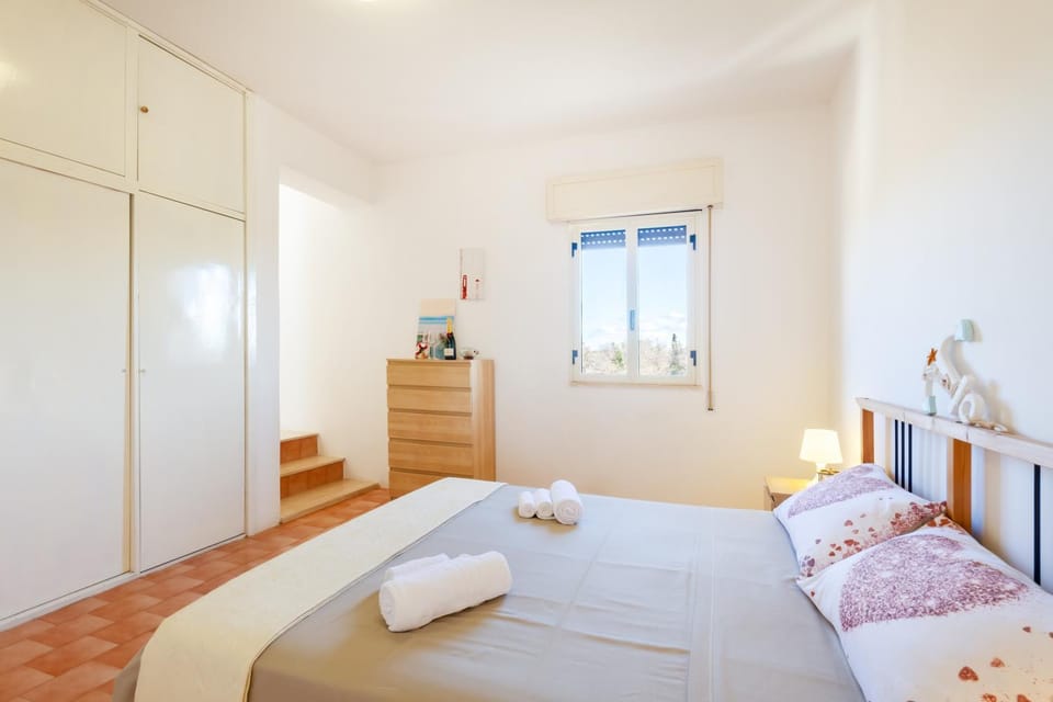 Porto Cesareo Air-conditioned Villa sleeps 12 Torre Lapillo Villa in Apulia