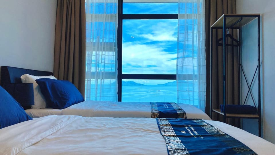 Bed, Photo of the whole room, Bedroom, Sea view