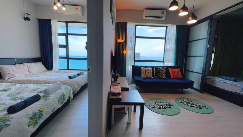 Bed, Natural landscape, TV and multimedia, Living room, Bedroom, Sea view