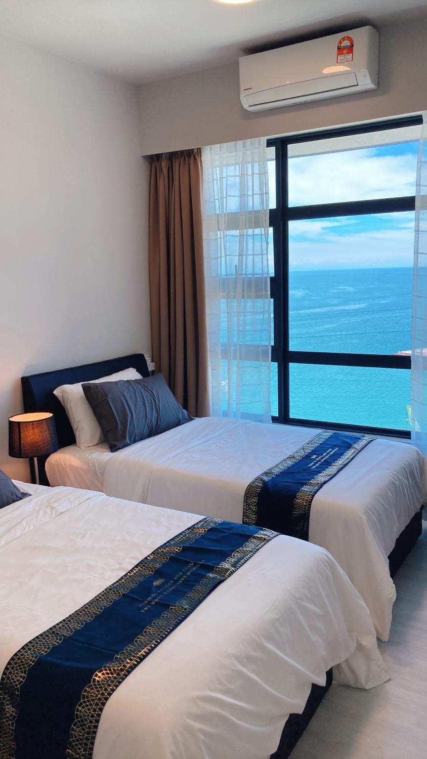 Bed, Photo of the whole room, Bedroom, Sea view