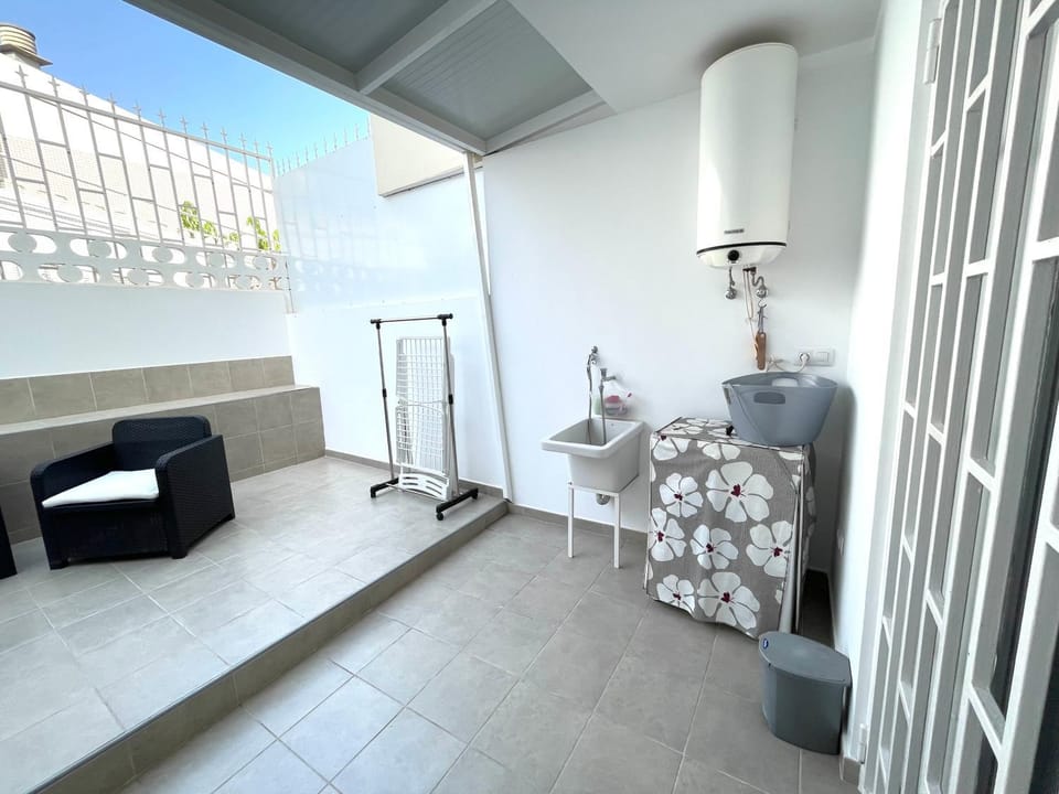 Beautiful Las Rosas Apartment in Los Cristianos