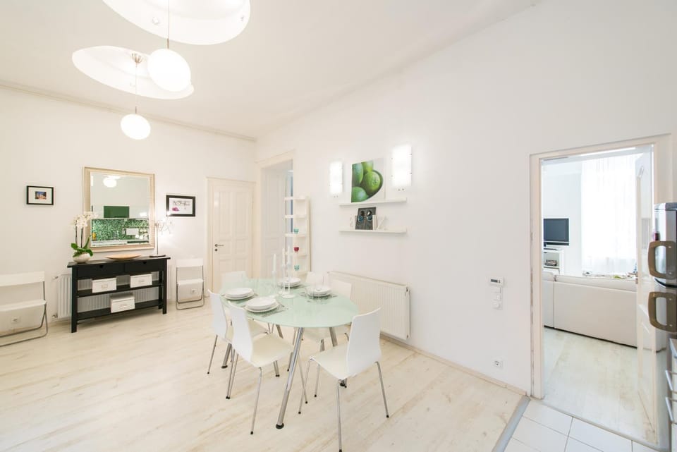 Venus Apartments - City Park I Apartment in Budapest