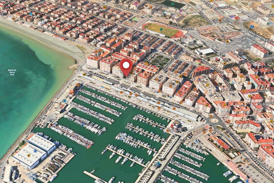 Property building, Off site, Bird's eye view, Beach, Location